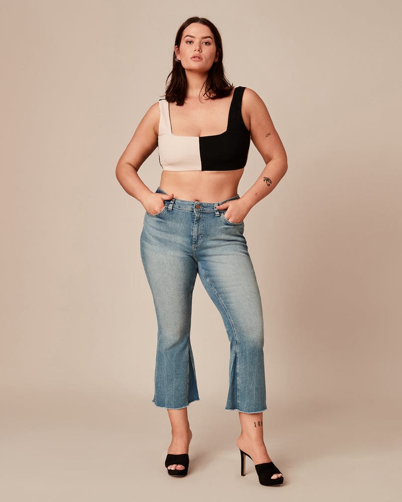 Front of a model wearing a size 14 Bridget Boot Jean in Light Wash by DL1961. | dia_product_style_image_id:224341